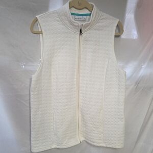 Kim Rogers Cream Quilted Sleeveless Vest XL